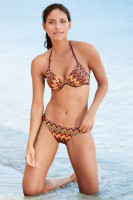 Emanuela de Paula pic #920049