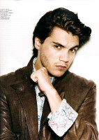 photo 5 in Emile Hirsch gallery [id334898] 2011-01-31