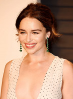 Emilia Clarke photo #