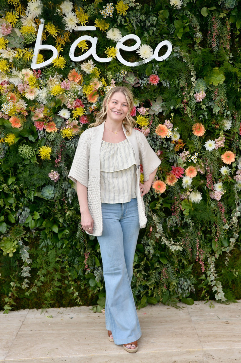 Emilie De Ravin: pic #1290004