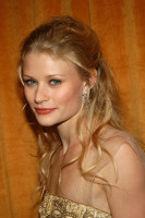 Emilie De Ravin photo #