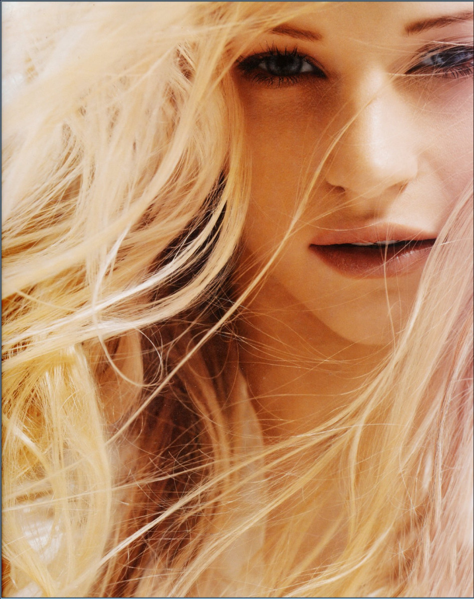 Emilie De Ravin: pic #104990