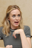 Emily Blunt photo #