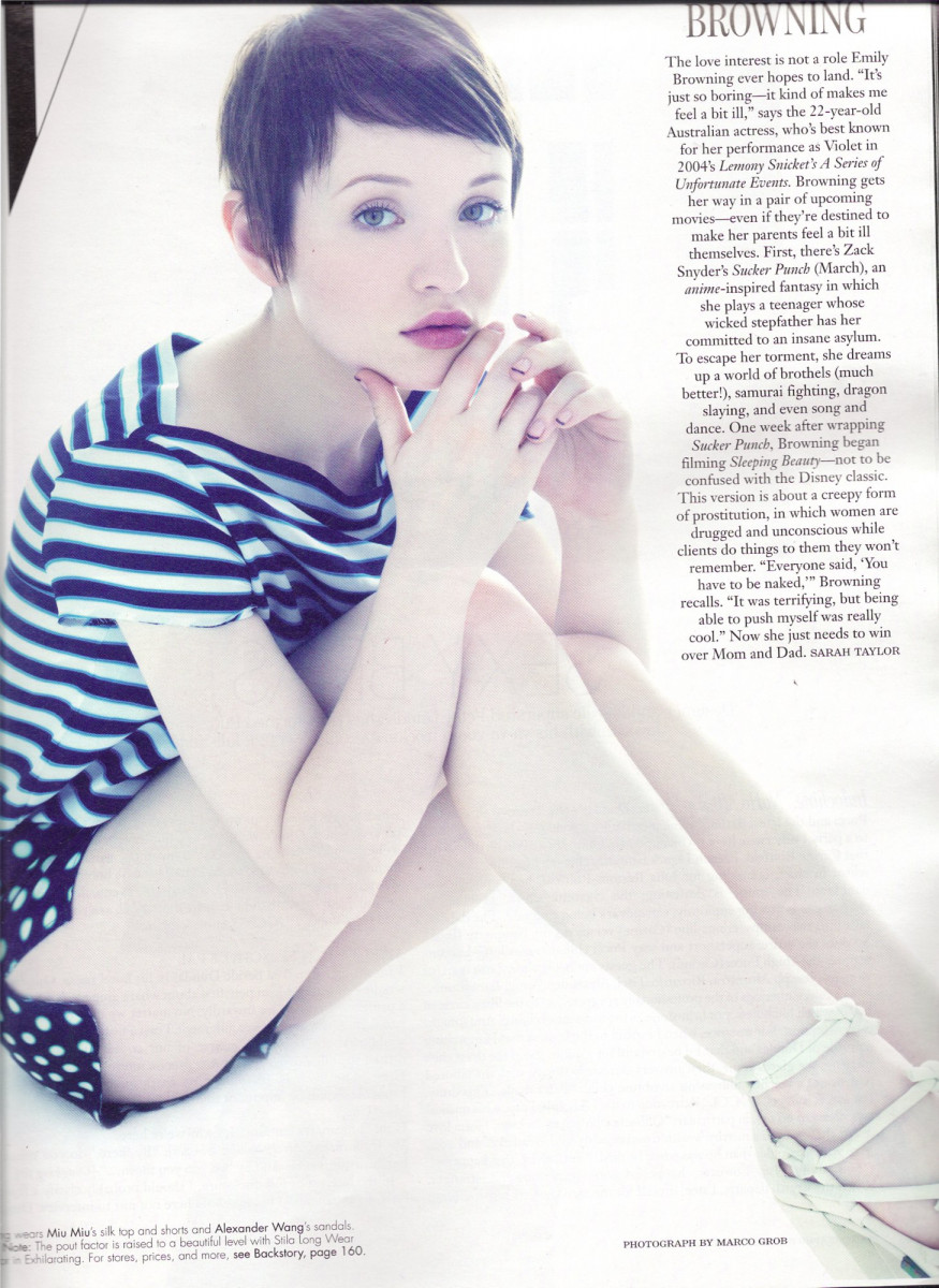 Emily Browning: pic #360244