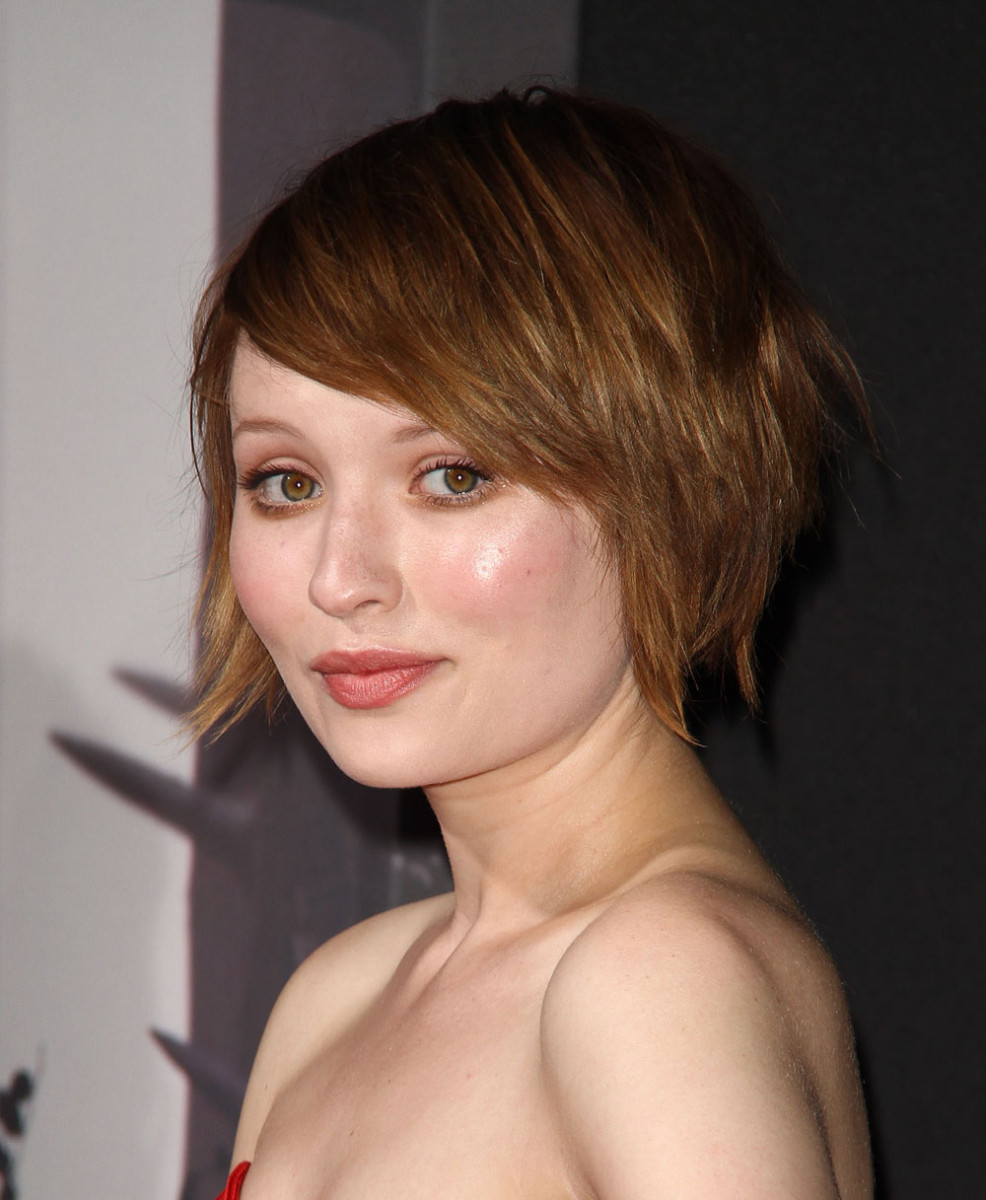Emily Browning: pic #354742