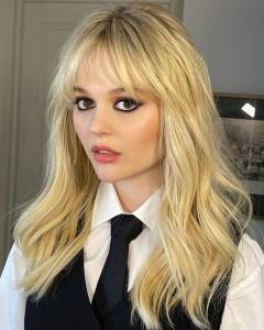 photo 3 in Emily Alyn Lind gallery [id1259486] 2021-07-06