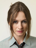 Emily Mortimer photo #