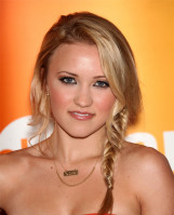 photo 14 in Emily Osment gallery [id428281] 2011-12-09