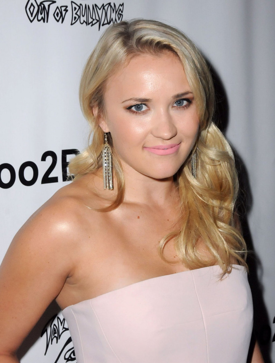 Emily Osment: pic #803552