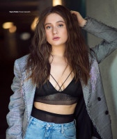 Emma Kenney photo #