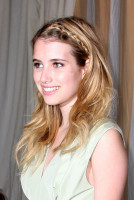 photo 6 in Emma Roberts gallery [id553177] 2012-11-18