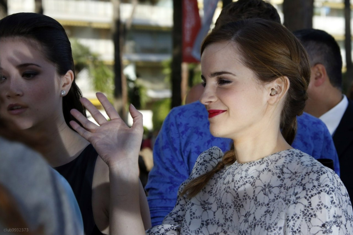 Emma Watson photo 2024 of 5199 pics, wallpaper photo 605647 ThePlace2
