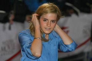 photo 9 in Emma Watson gallery [id200898] 2009-11-16