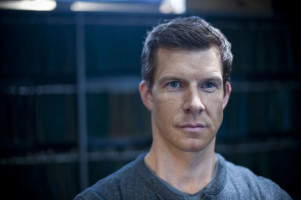 Eric Mabius photo #