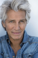 Eric Roberts photo #