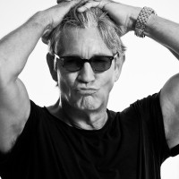 Eric Roberts photo #