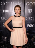 Erin Richards photo #