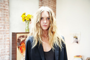 photo 21 in Erin Wasson gallery [id222549] 2010-01-04