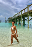 Eva LaRue photo #