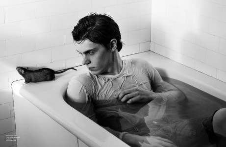 Evan Peters pic #557668