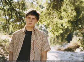 Evan Peters photo #