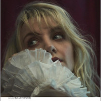 Evanna Lynch photo #