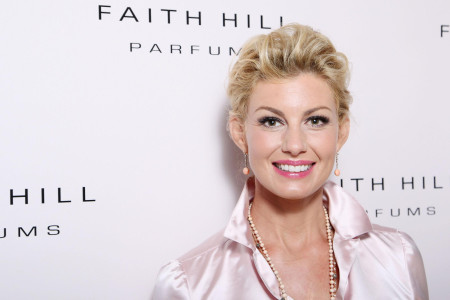 photo 4 in Faith Hill gallery [id238344] 2010-02-25