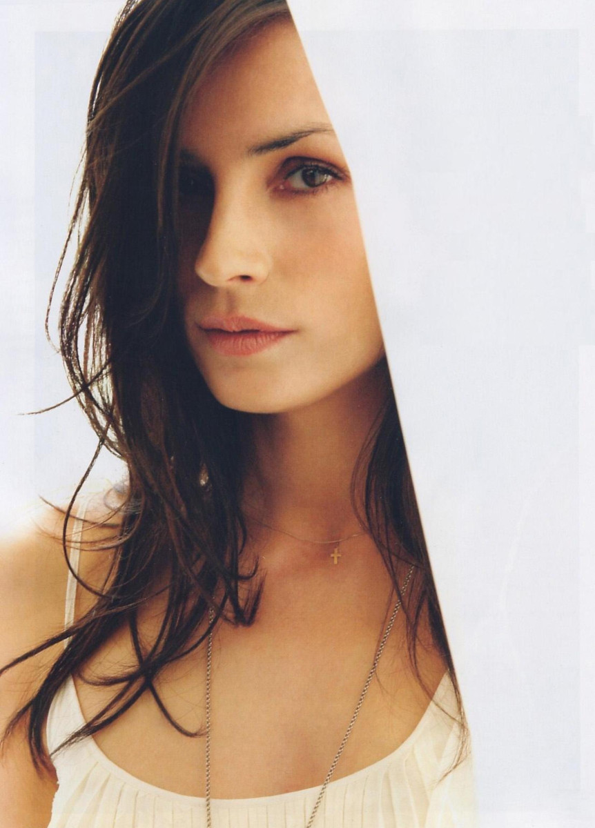 Famke Janssen: pic #59990