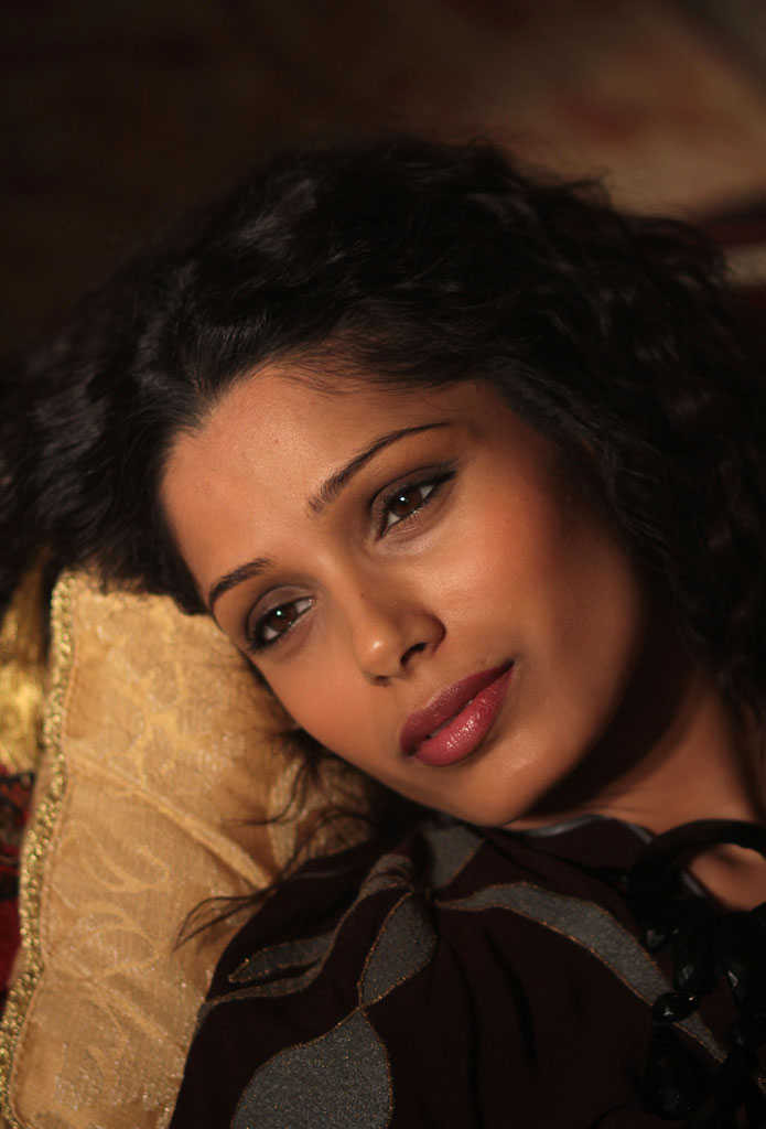 Freida Pinto: pic #592607