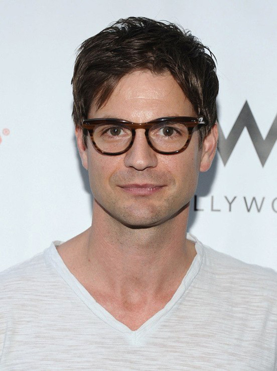 Gale Harold photo 396 of 549 pics, wallpaper photo 643542 ThePlace2