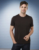 Gale Harold photo #