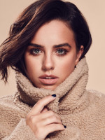 Georgia May Foote photo #