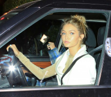 Gigi Hadid photo #