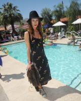 Gillian Zinser photo #