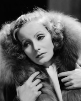 Greta Garbo pic #475287