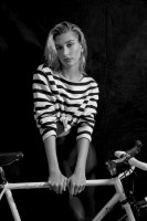 Hailey Baldwin photo #