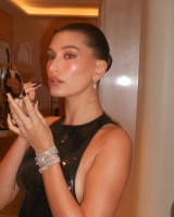 photo 19 in Hailey Baldwin gallery [id1340190] 2024-01-03