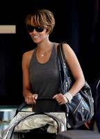 photo 20 in Halle Berry gallery [id155629] 2009-05-13