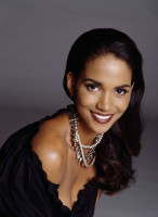 Halle Berry photo #