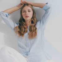 Hermione Corfield photo #