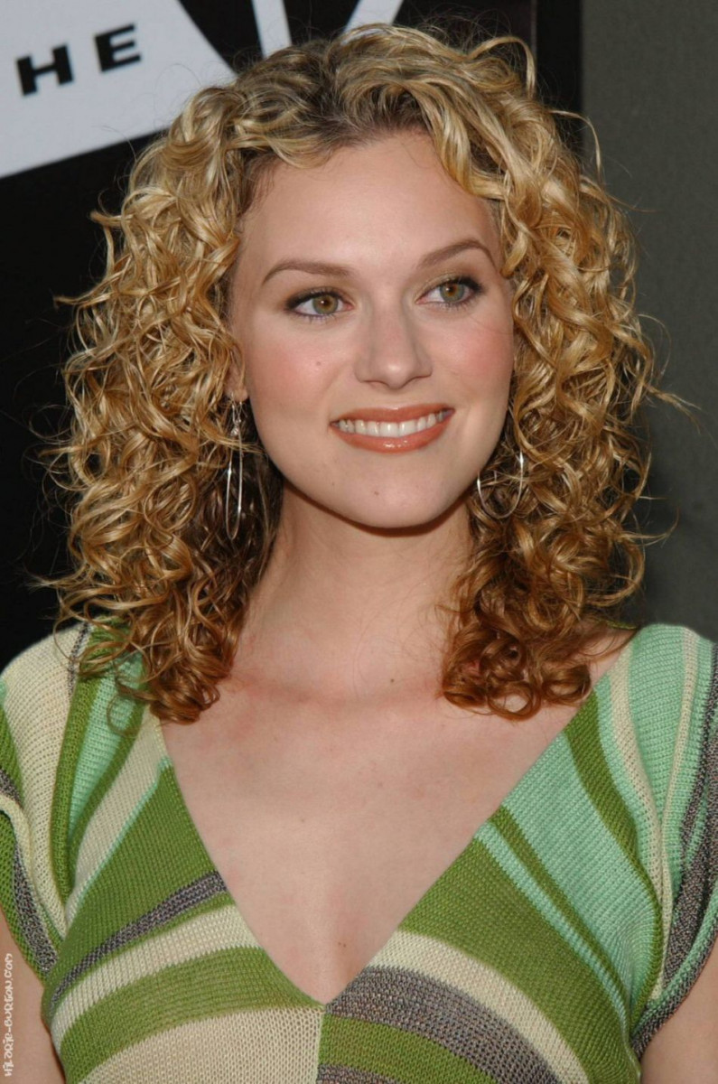 Hilarie Burton: pic #227782