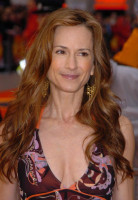 Holly Hunter photo #