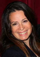 Holly Marie Combs photo #