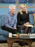 Holly Willoughby pic #998872