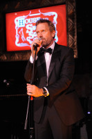 Hugh Laurie photo #