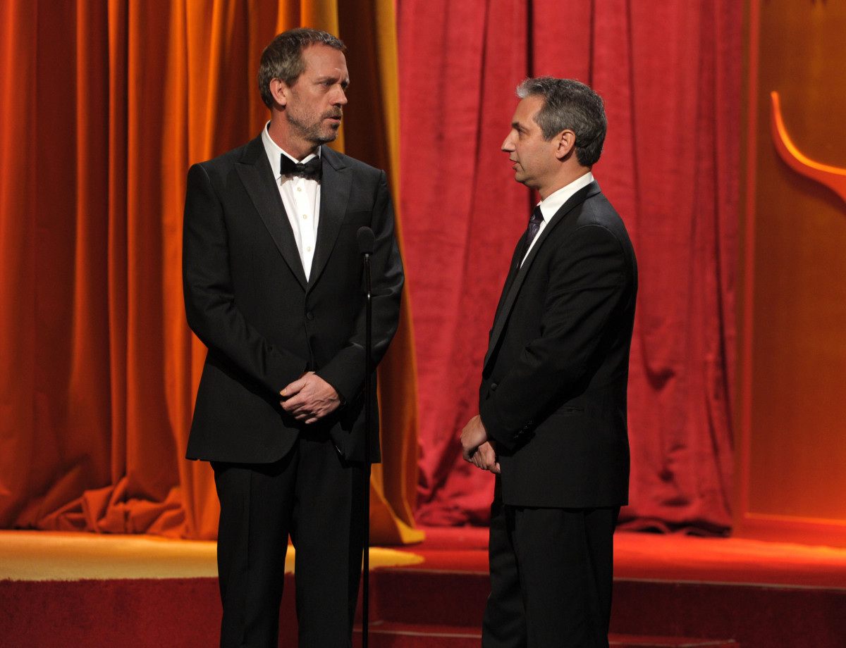 Hugh Laurie: pic #378769