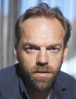 Hugo Weaving photo #