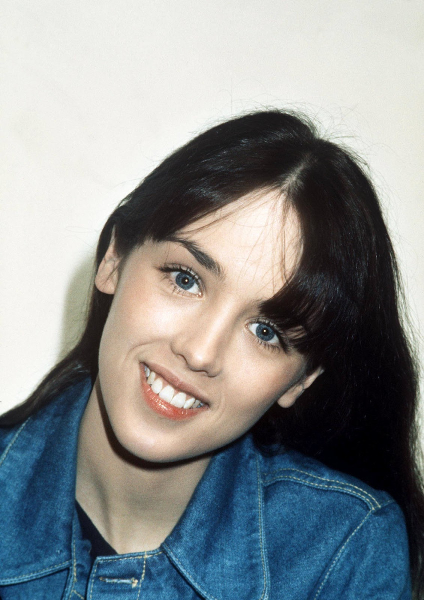 Isabelle Adjani Photo 188 Of 218 Pics Wallpaper Photo 547649 Theplace2
