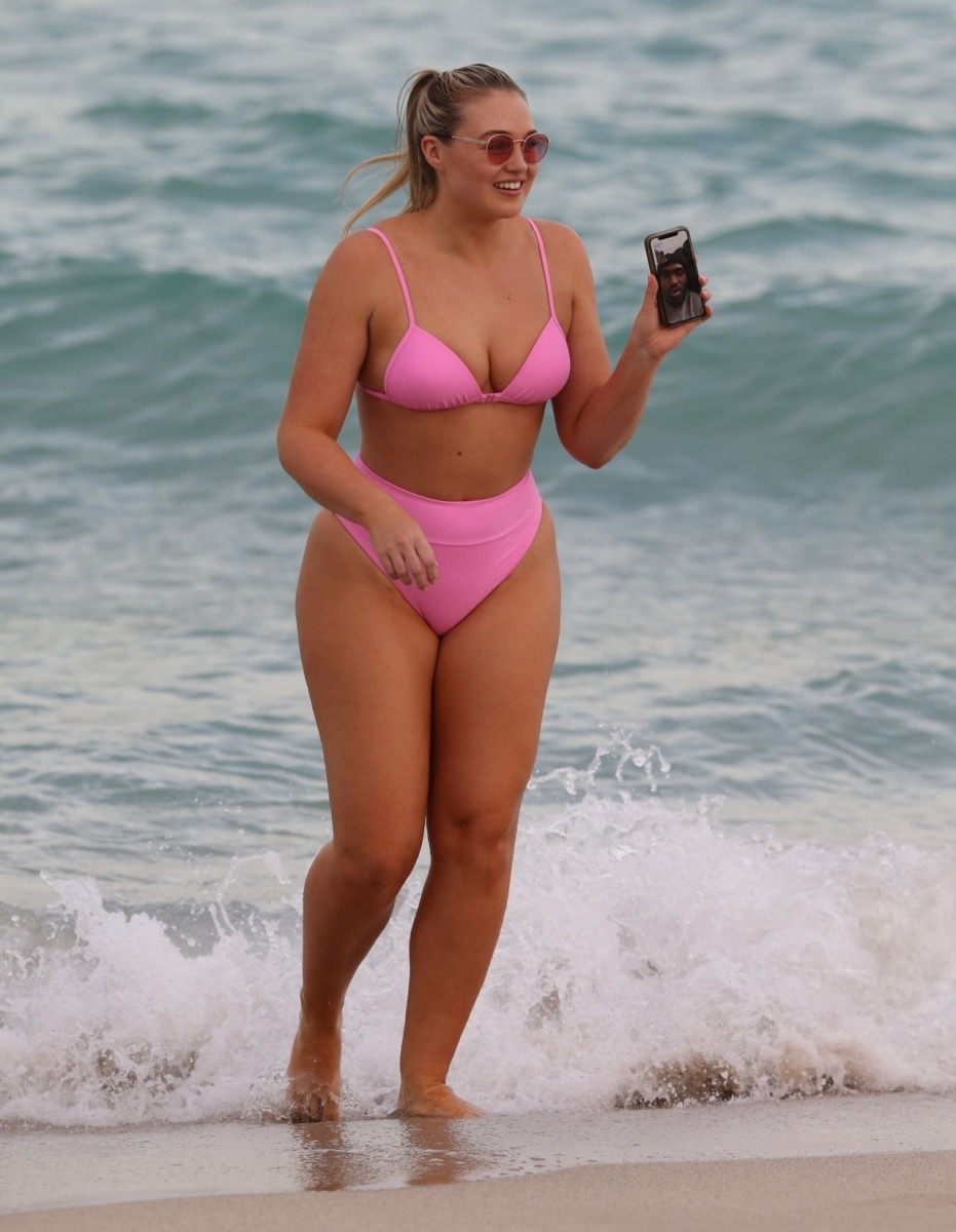 Iskra Lawrence: pic #1091643