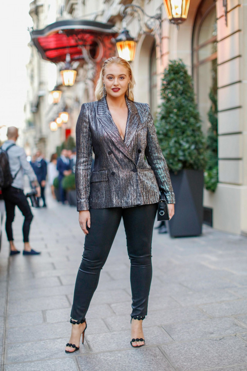 Iskra Lawrence: pic #1070948